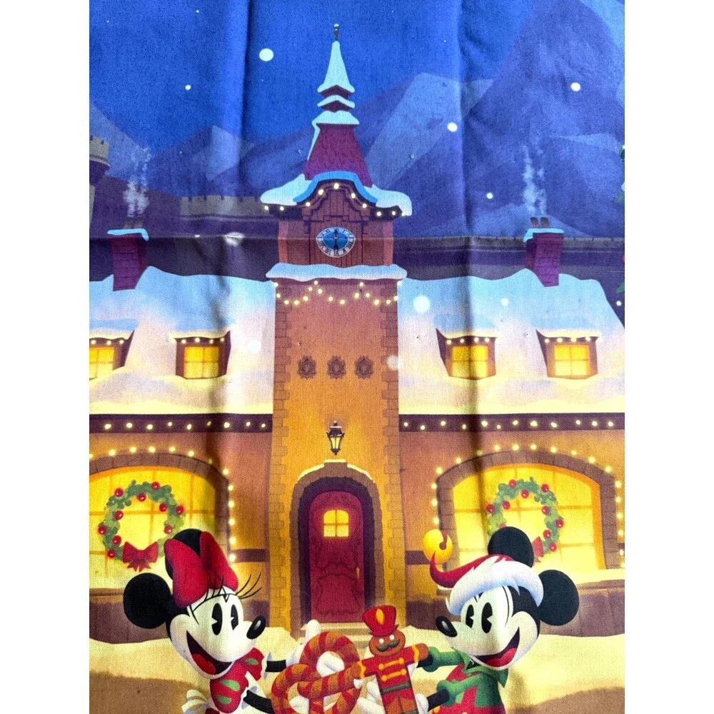 NEW  Disney Christmas Mickey and Minnie Mouse Holiday Kitchen Tea/Dish Towel